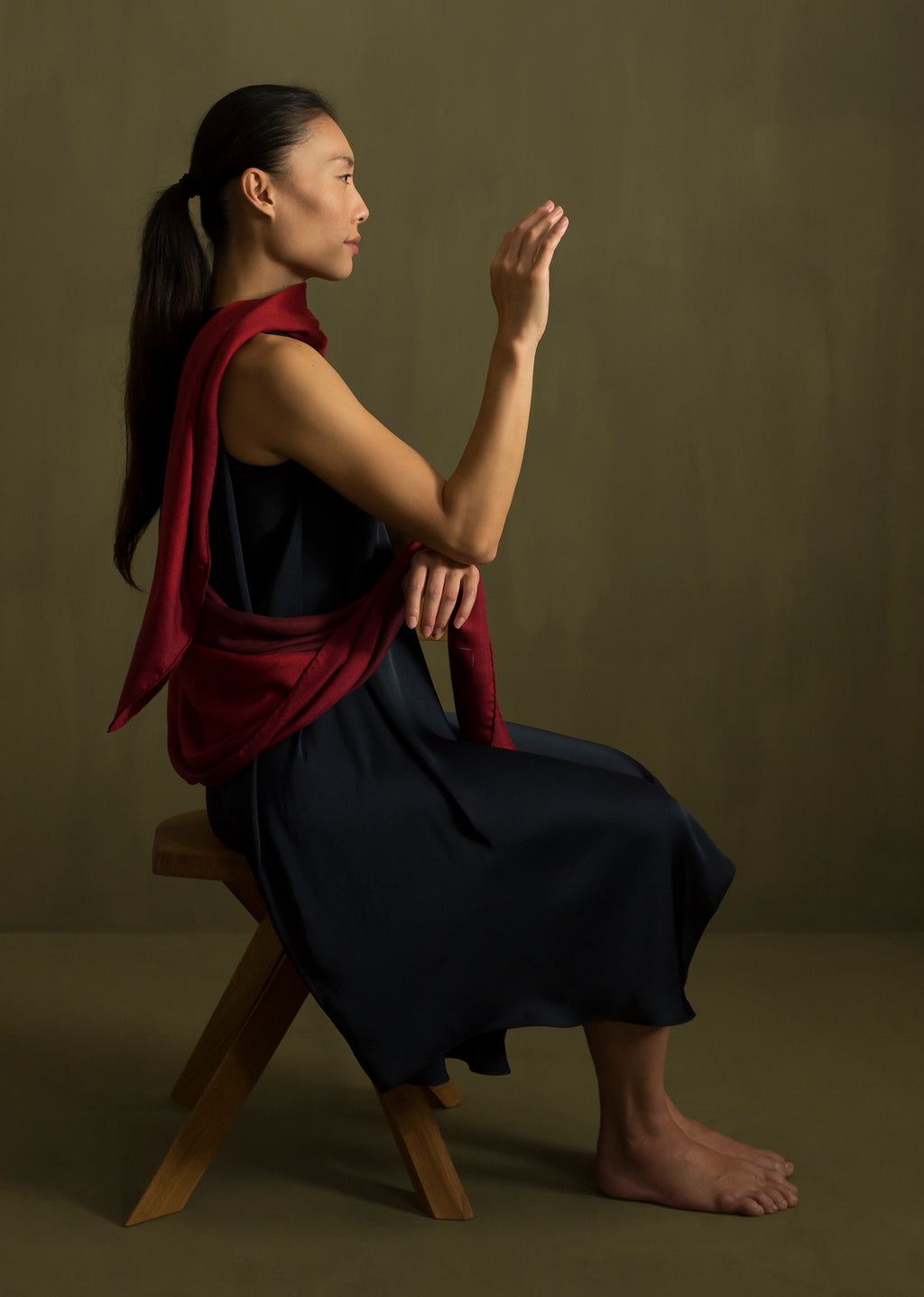 Intonation 01, soft woollen shawl by Alba Amicorum, in red tones, hand rolled hems